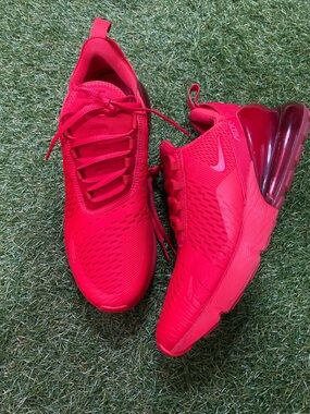 Nike Air Max 270 SE Sneakers - Red